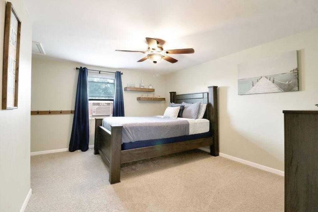 Chain O Lakes Nautical 4Bed 3Bath Waterfront With Bonus Room, Large Deck And Hot Tub Fox Lake Bagian luar foto