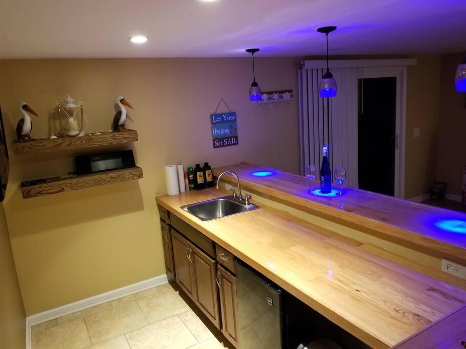 Chain O Lakes Nautical 4Bed 3Bath Waterfront With Bonus Room, Large Deck And Hot Tub Fox Lake Bagian luar foto